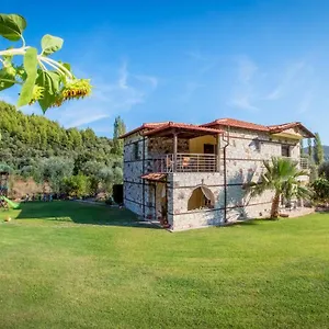 Niriides Πανσιόν